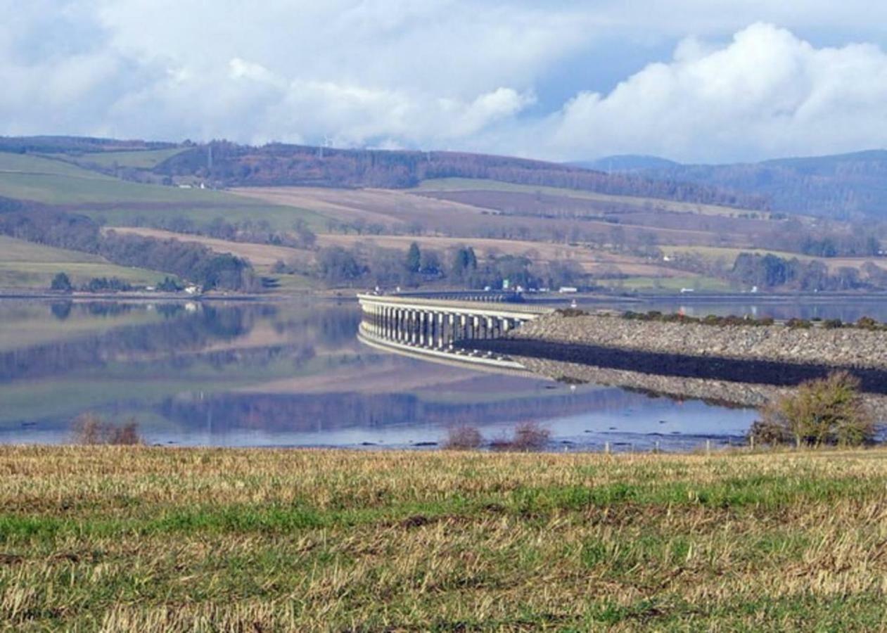 Kirkside Holiday Home Alness Buitenkant foto