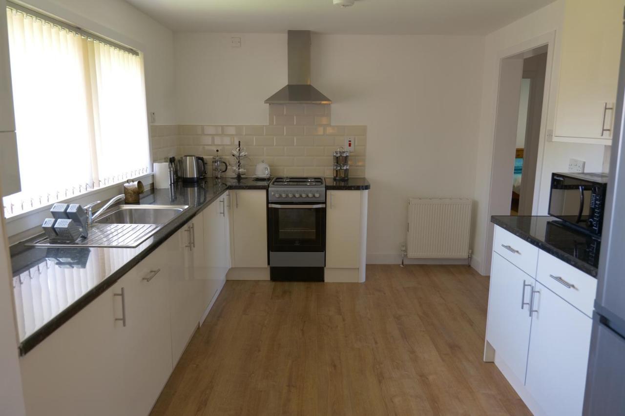 Kirkside Holiday Home Alness Buitenkant foto