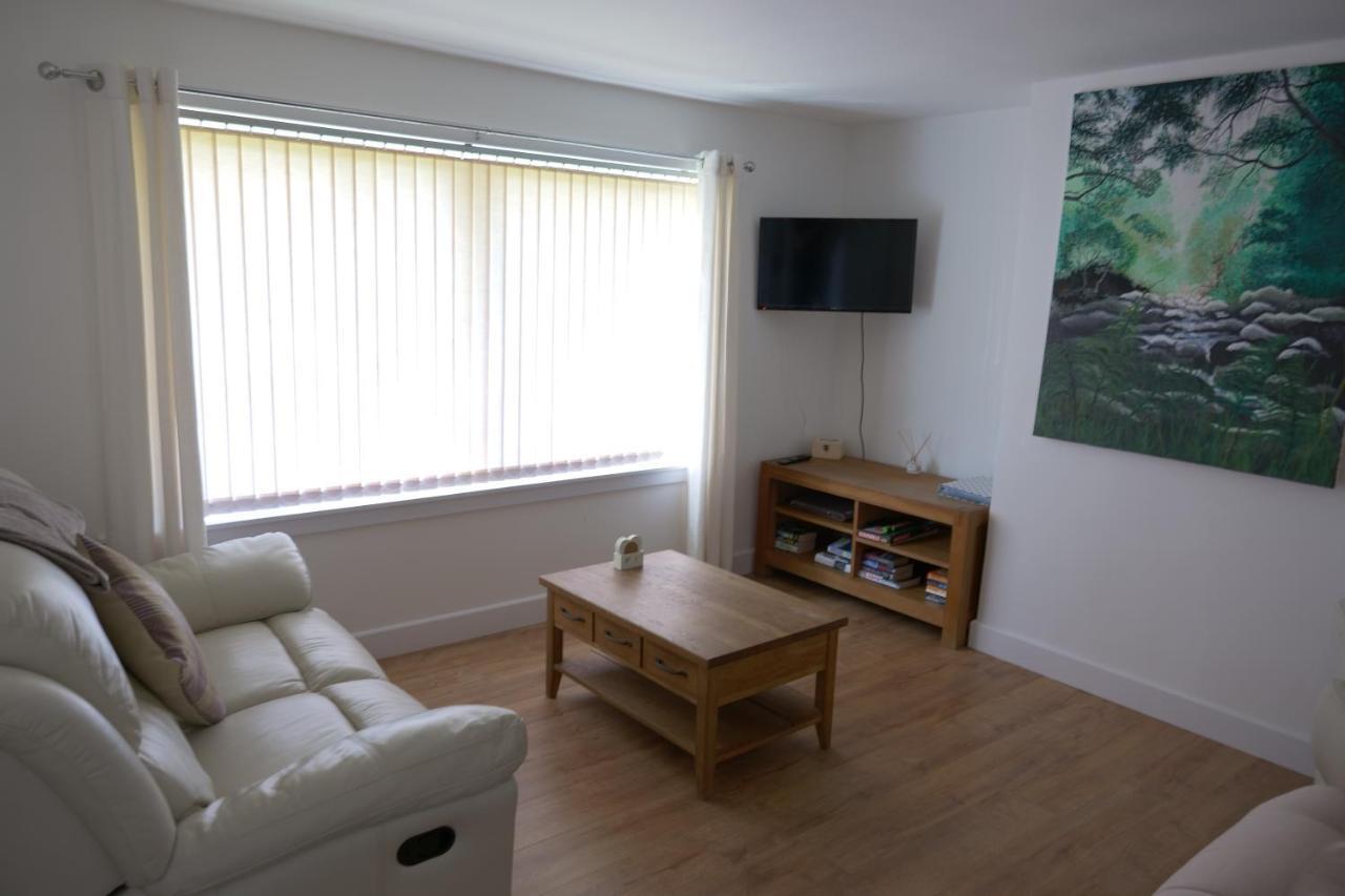Kirkside Holiday Home Alness Buitenkant foto