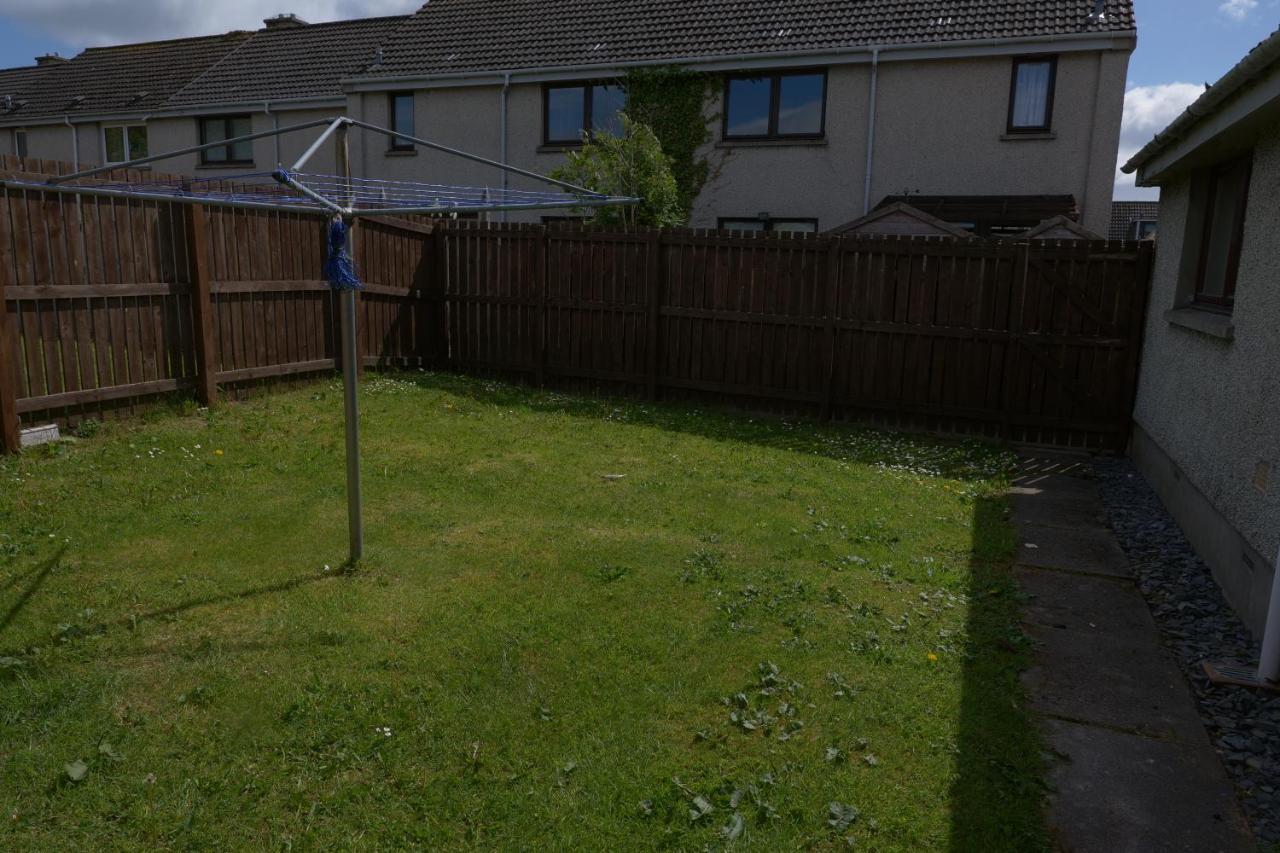 Kirkside Holiday Home Alness Buitenkant foto
